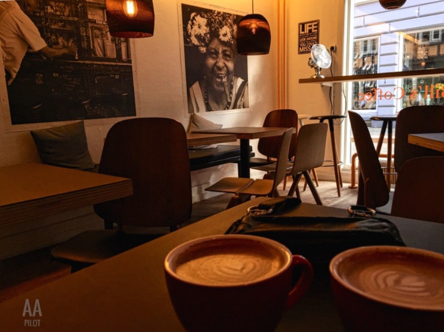 Bill's Coffee © AArhusPilot.com | Kirsten K. Kester