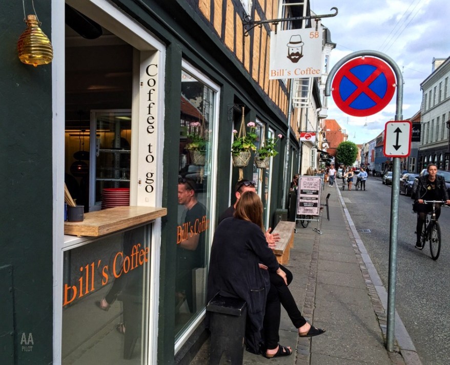Bill's Coffee © AArhusPilot.com | Kirsten K. Kester