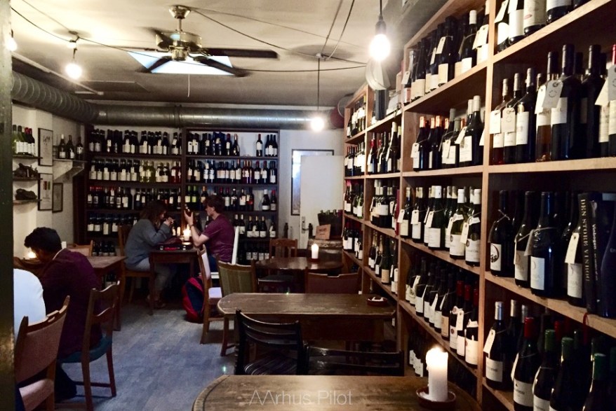 Løve's Bog- og VinCafé © AarhusPilot | Kirsten K. Kester