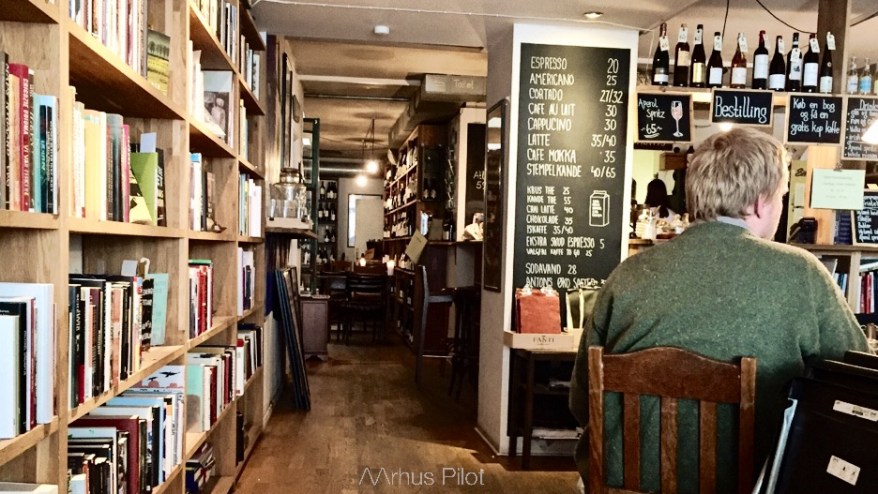 Løve's Bog- og VinCafé © AarhusPilot | Kirsten K. Kester